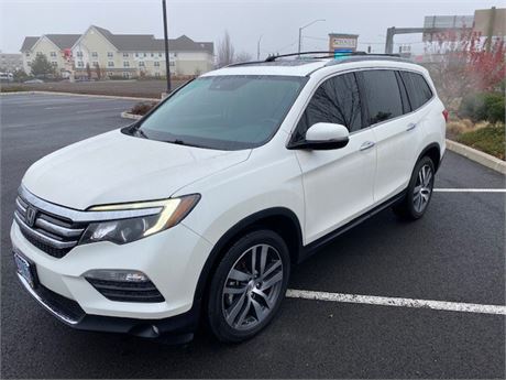 Rogue Credit Union Auctions - 2016 Honda Pilot Elite Sport Utility 4D